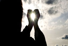 雨燕直播app怎么下载？安全下载及使用指南全解析